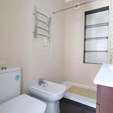 Torrecilla Con Vistas Al Mar Y Piscina * 네르하