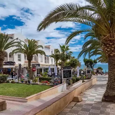 Torrecilla Con Vistas Al Mar Y Piscina 아파트